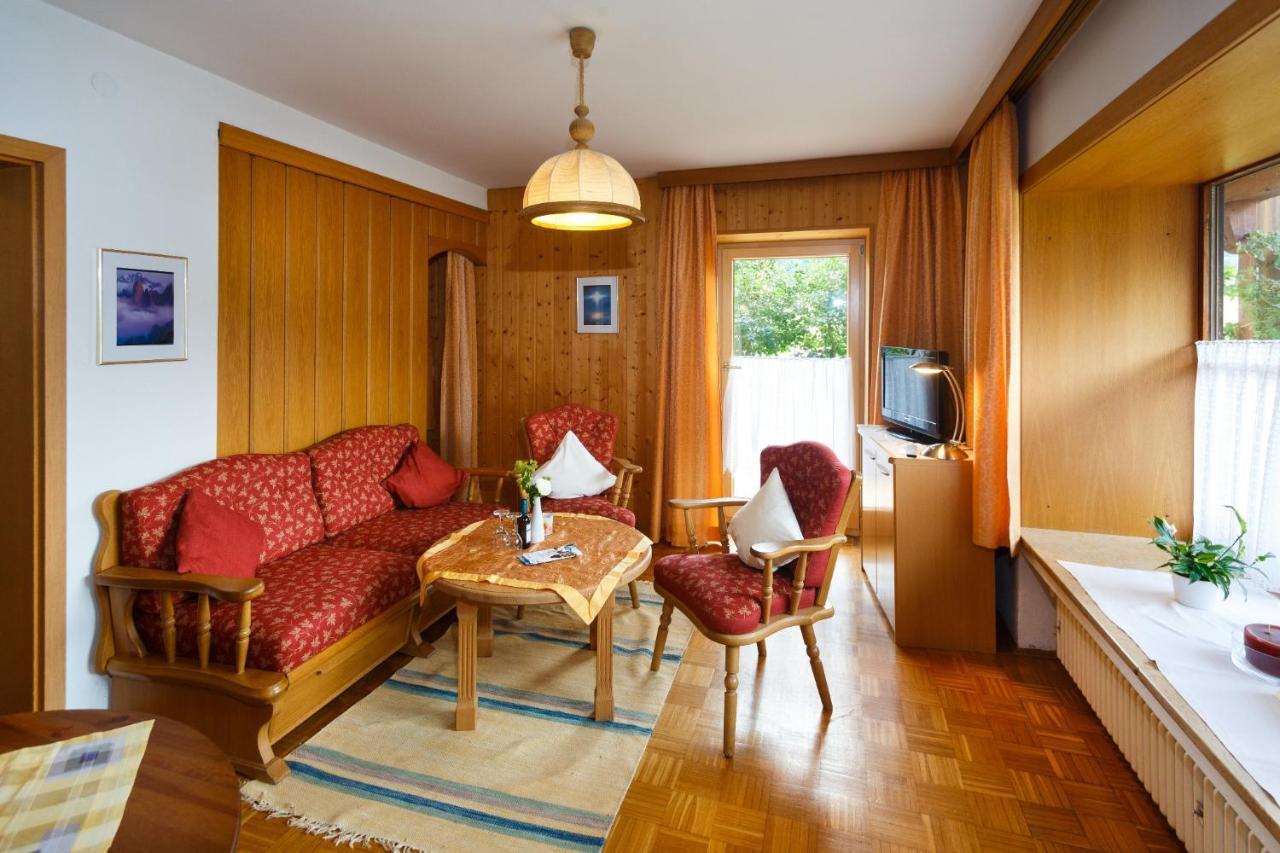 Cafe Chiemgau Und Gaestehaus Ruhpolding Kültér fotó