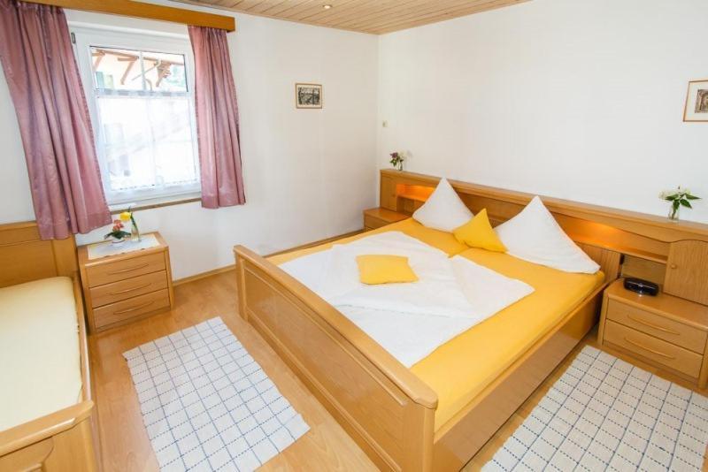 Cafe Chiemgau Und Gaestehaus Ruhpolding Kültér fotó