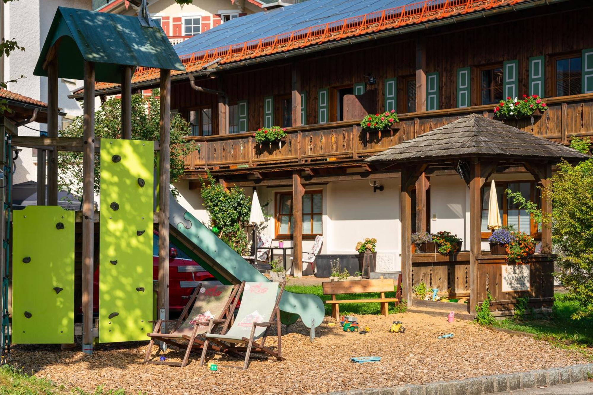 Cafe Chiemgau Und Gaestehaus Ruhpolding Kültér fotó